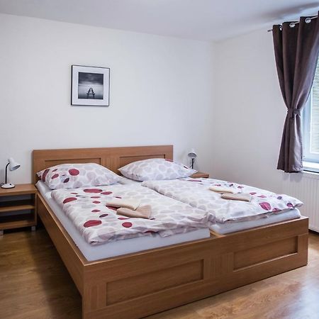 Apartmany Humenné Buitenkant foto